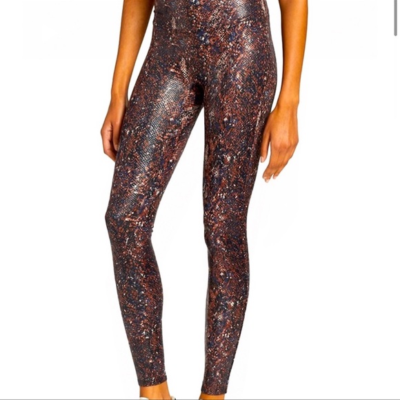 SPANX Snakeskin Print Faux Leather Legging - Picture 3 of 15